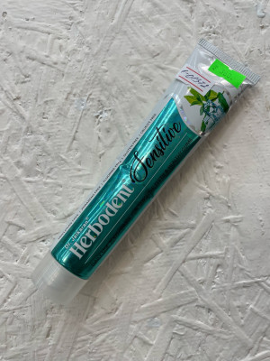 Зубная паста Herbodent Sensitive