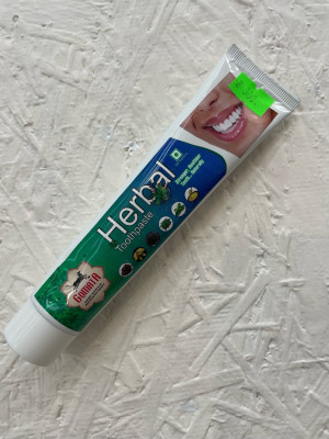 Gomata Herbal Toothpaste 