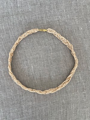 Кантхимала из Туласи, (косичка)